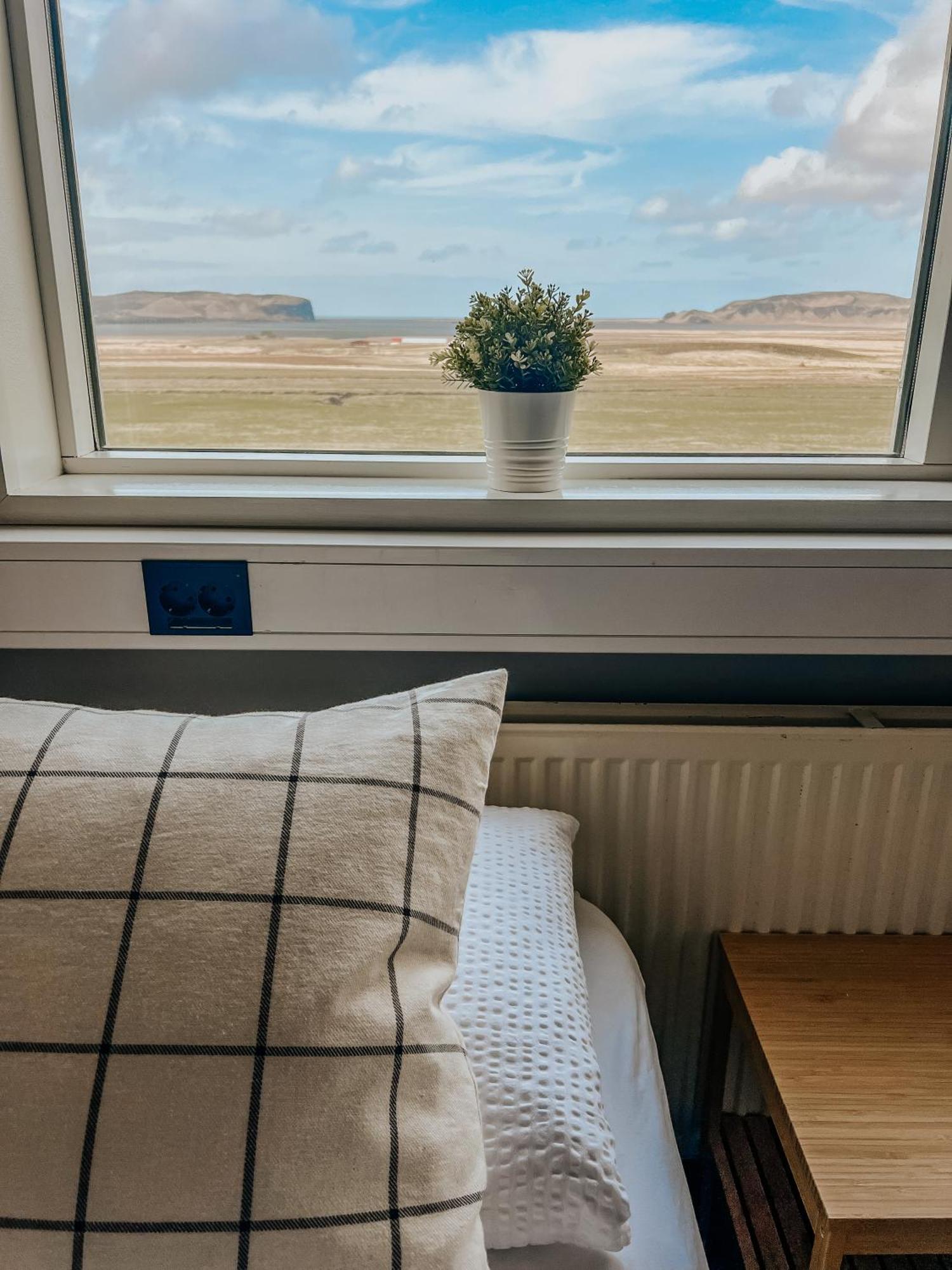 Guesthouse Reynir Vík Dış mekan fotoğraf