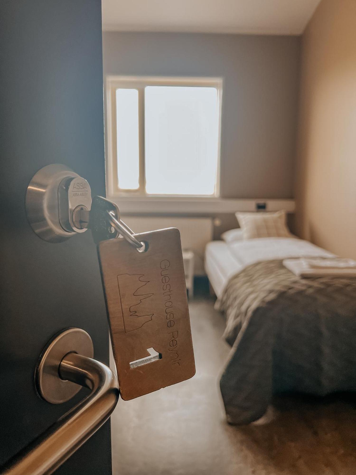 Guesthouse Reynir Vík Dış mekan fotoğraf